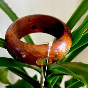 Antika collection bracelet Wood Brass Dot Chunky India Bracelet new size OS